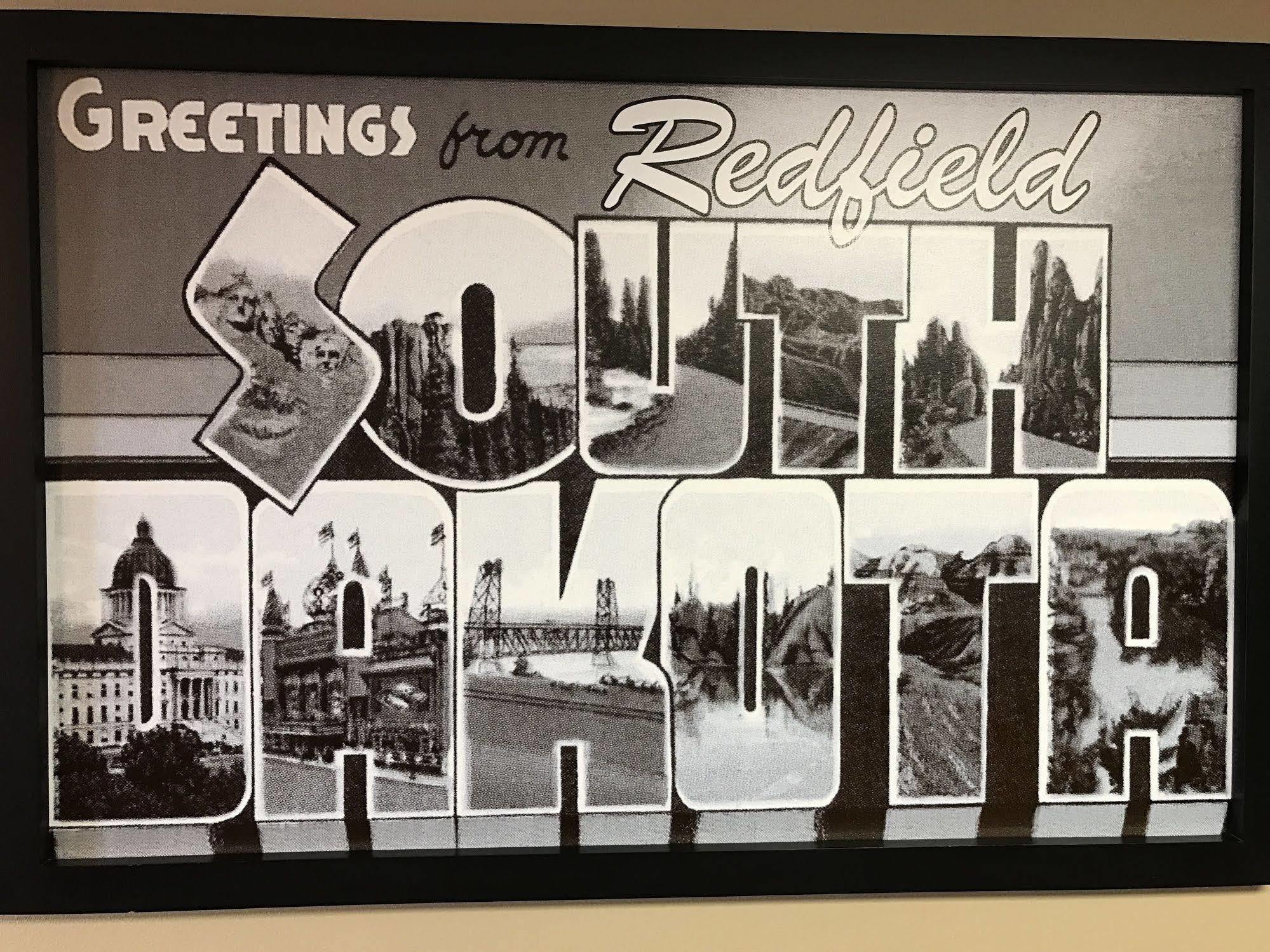 雷德菲尔德速8酒店 Redfield 外观 照片